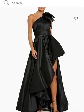 Mac Duggal Black One-Shoulder Evening Gown with Bow Detail
